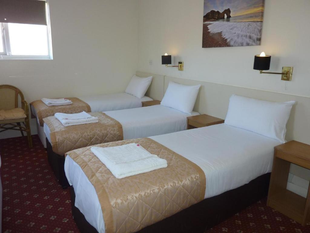 Serenity Hotel Борнмут Экстерьер фото